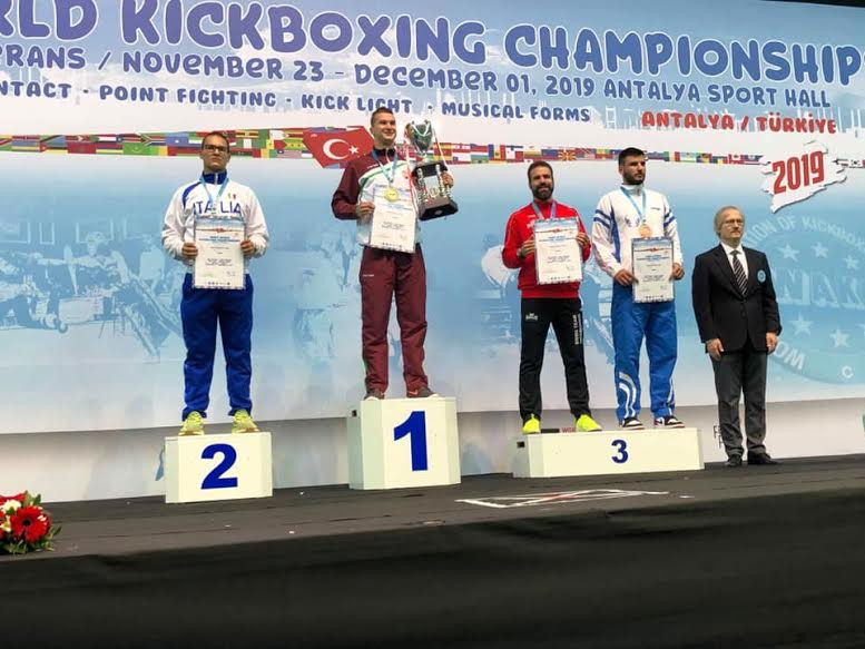 Sportdiplomáciai távlatok a fiatal kick-box világbajnok előtt