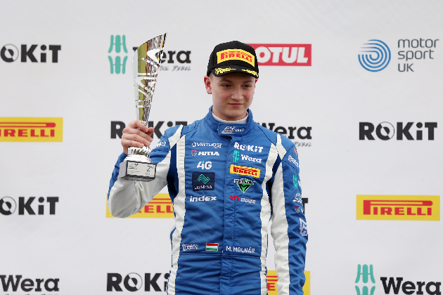 Molnár Martin először állhatott az újoncok dobogójának második fokára a brit F4-ben