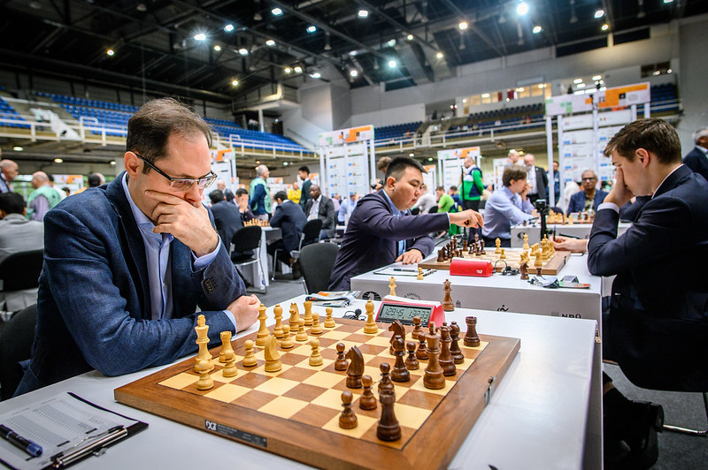 Sakk-vk - Rapport sötéttel, Lékó világossal remizett